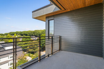 #603 – 2450 Garden Drive
